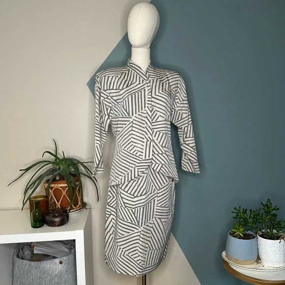 Vintage Nicole Miller Geometric Stripe Skirt Blouse Set Talon Zipper 90s Suit - Picture 2 of 11
